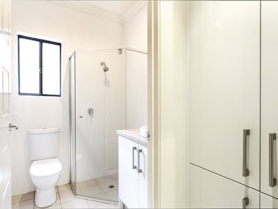2A Osborn Terrace, Plympton