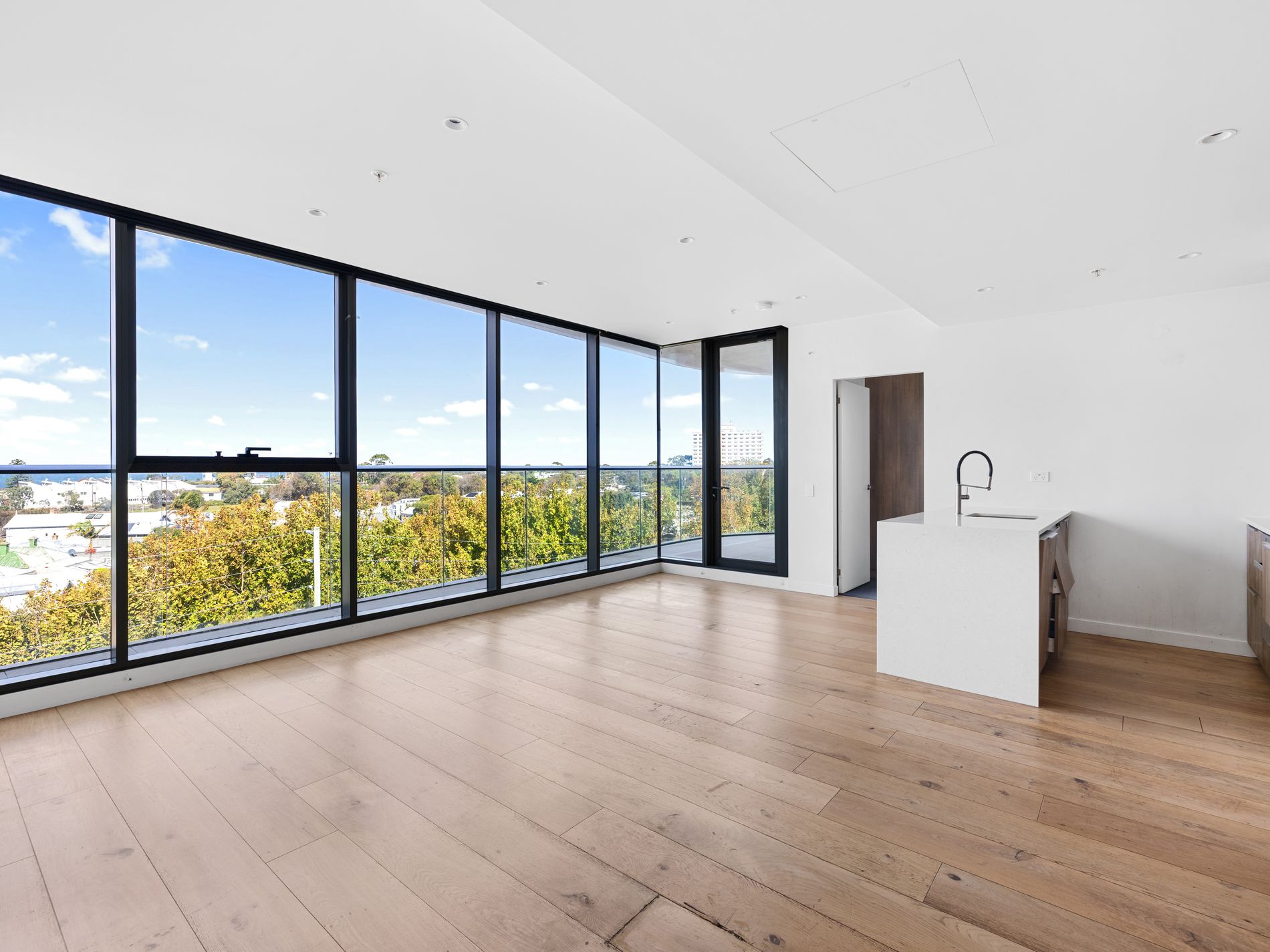 510 / 25 Windsor Terrace, Williamstown