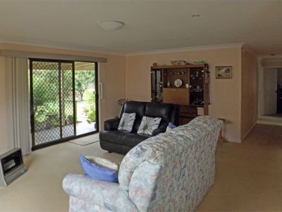 2 Conley Avenue, Lake Conjola