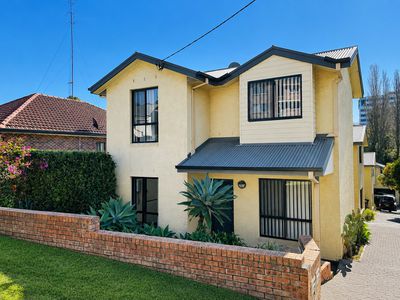 1 / 66 Rowland Avenue, Wollongong