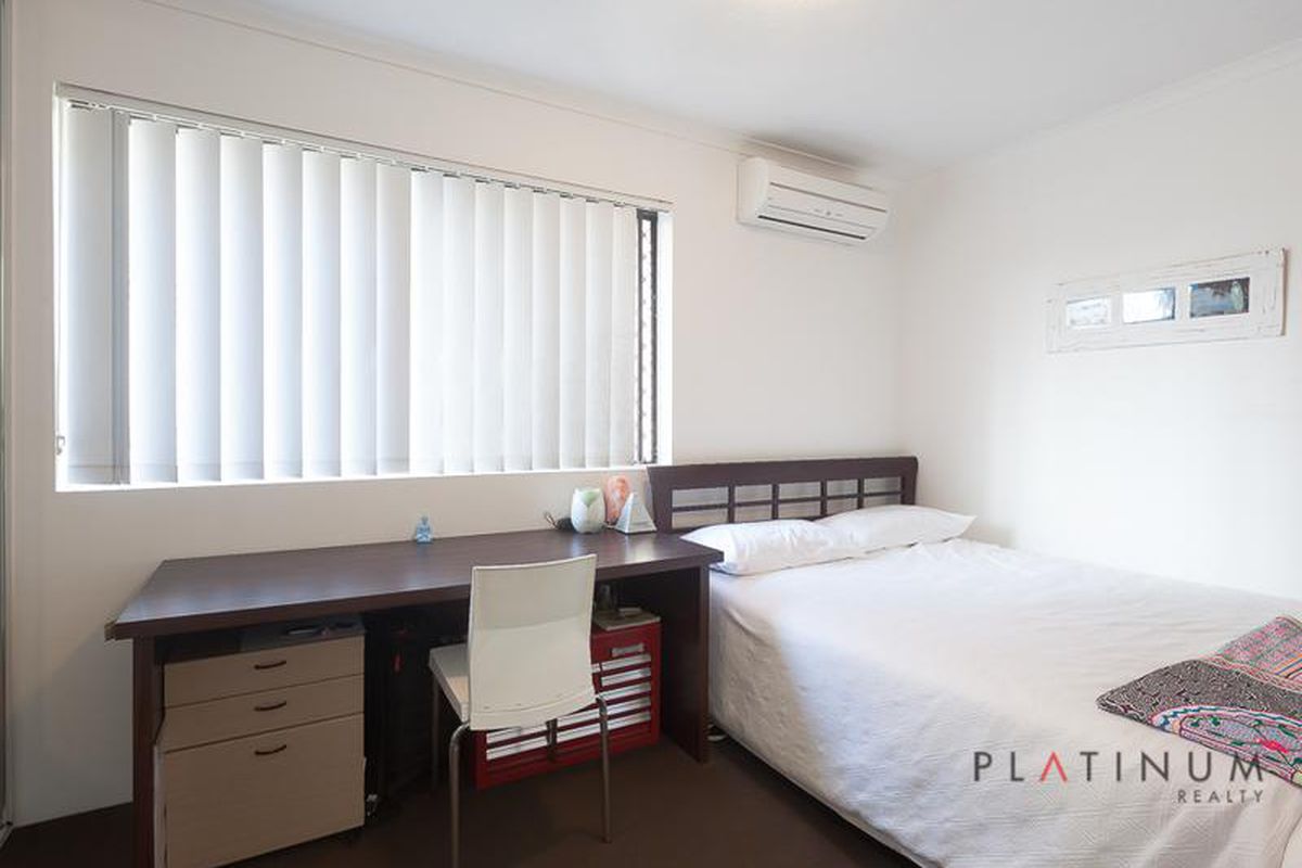 2 / 2269-2271 Gold Coast Highway, Mermaid Beach