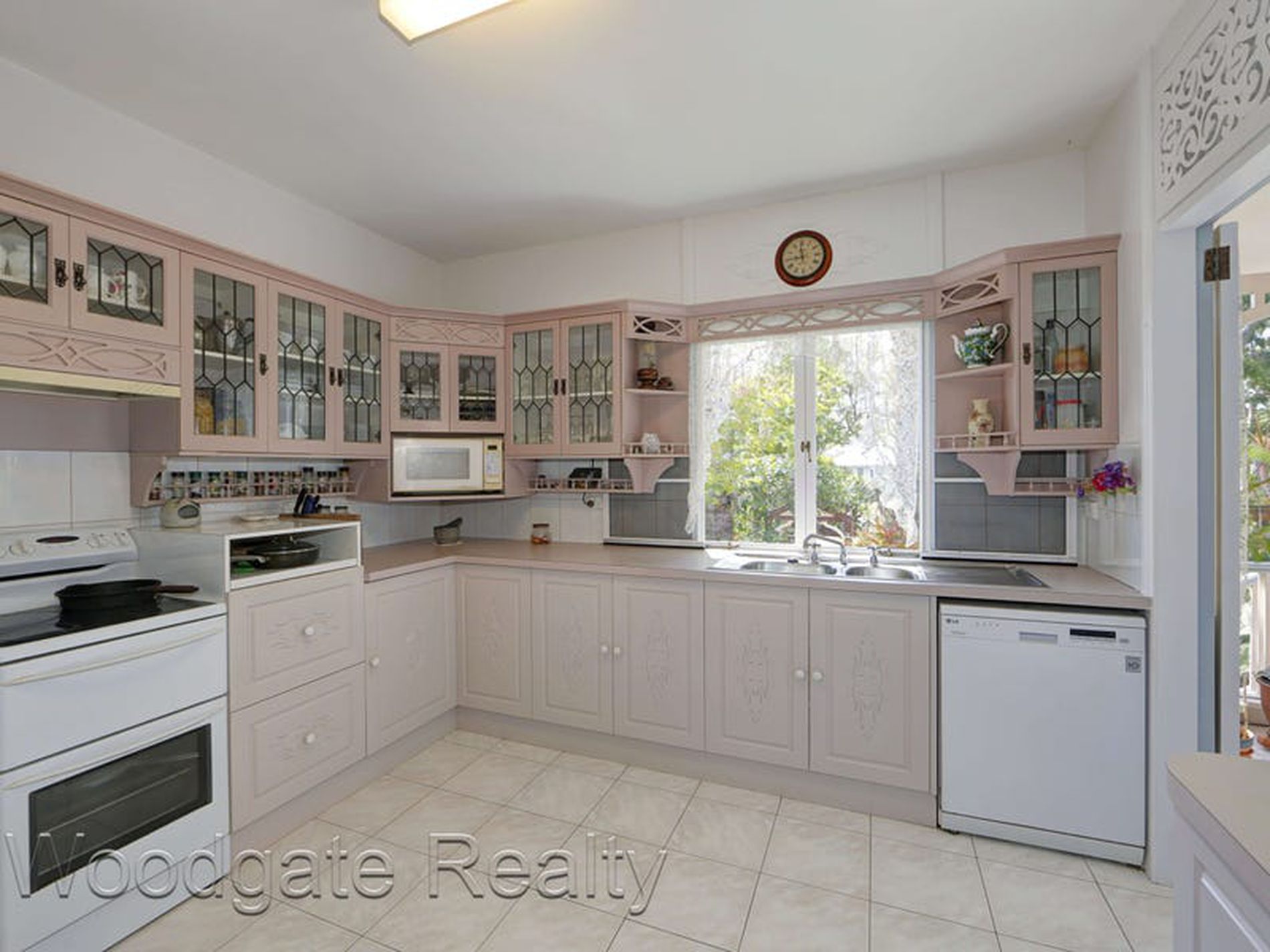 16 Lorikeet Ave, Woodgate