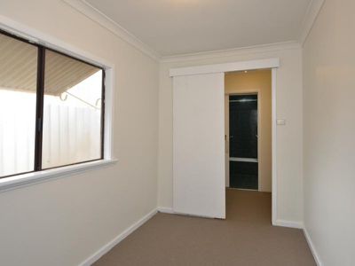 3 Piccadilly Street, Piccadilly