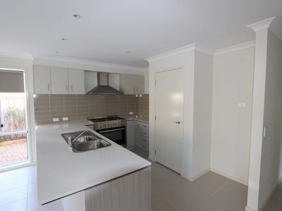 12 Coastal Drive, Armstrong Creek