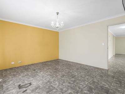 6 Tuscany Place, Caversham