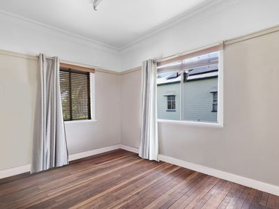 27 Thurso Street, North Booval