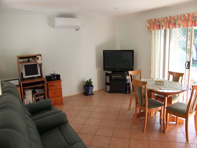 7 Thora close, Forster