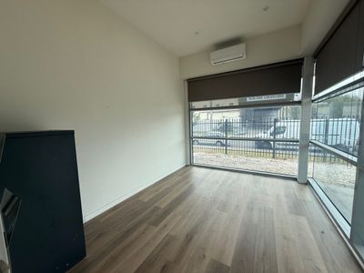1 / 19 Churchill Street, Williamstown North