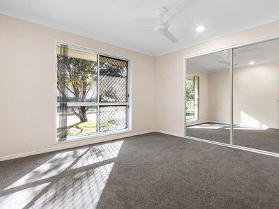 22 Warrandah Street, Rochedale South