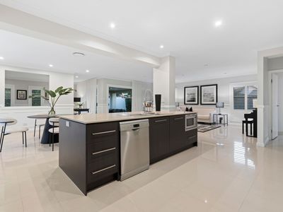 1 Feathertail Place, Gumdale