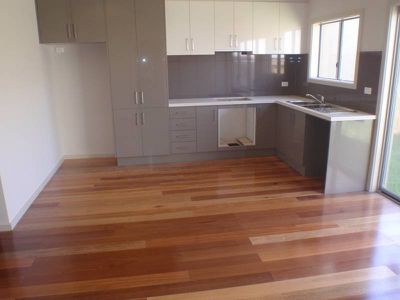 2 / 1 Adelaide Street, St Albans