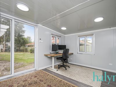 2 Bryne Place, Leeming