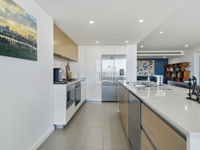 1401 / 96 Bow River Crescent, Burswood