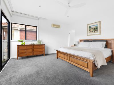 5 Oberon Way, Newport