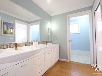 7 Lonsdale Parade, Dalmeny