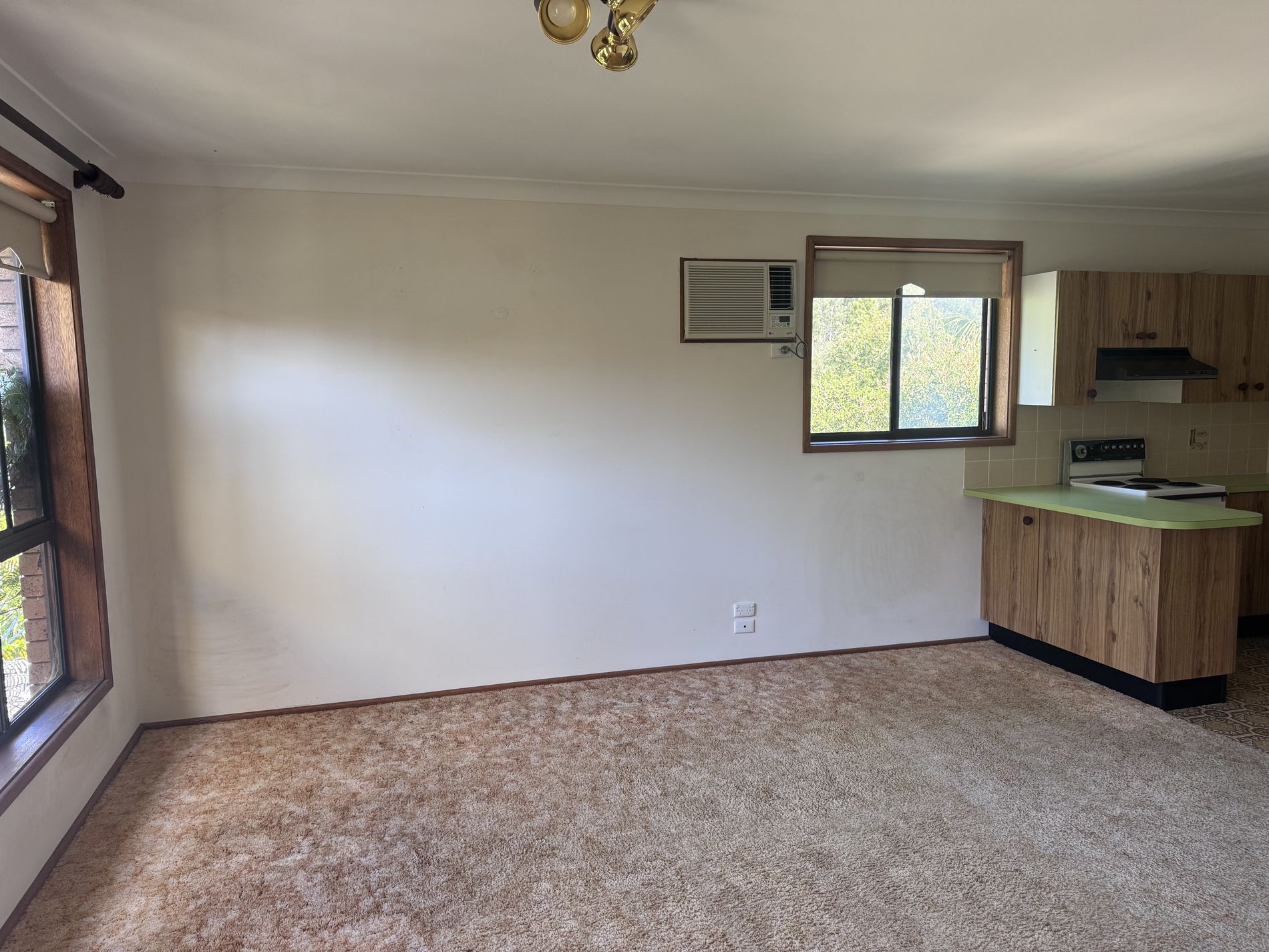 1 Angophora Avenue, Mollymook Beach