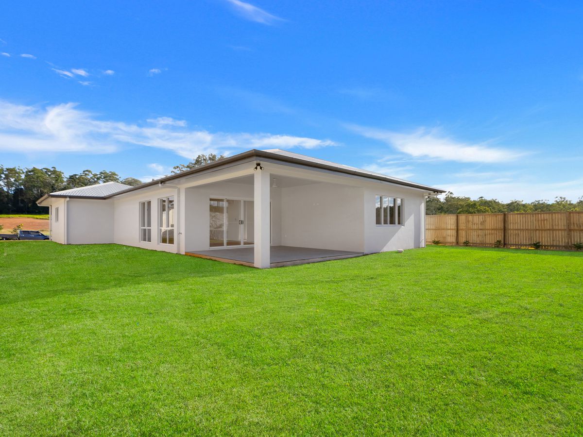 72 Rankine Avenue, Yungaburra