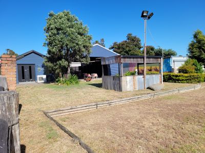 13 RICHARDSON STREET, Anakie Siding