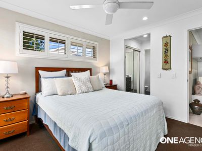 126 / 230 Pulgul Street, Urangan