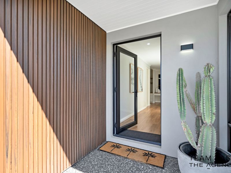 20 Navarra Way, Caversham