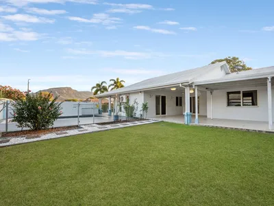 76 River Park Drive, Annandale