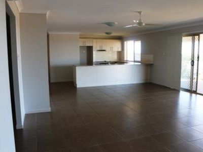 16 Mia Court, Kawungan