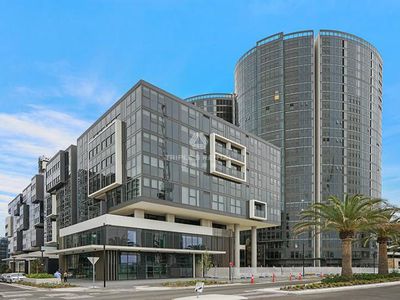 305 / 1 Wentworth Place, Wentworth Point