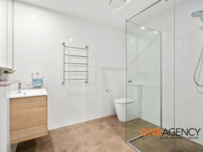 1107 / 10 Regent Street, Wollongong