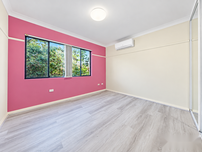 4 / 14 Queens Road, Westmead