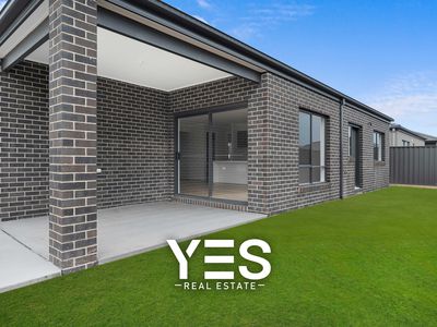 33 Ontario Street, Clyde