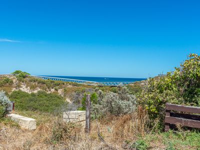 28 Compass Circle, Yanchep