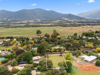 1 Drummond Street, Tawonga