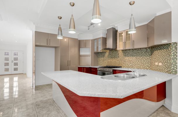 37 Tiffany Crescent, Roxburgh Park