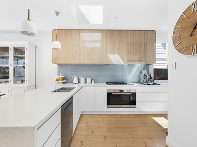 8 Collins Street, Williamstown