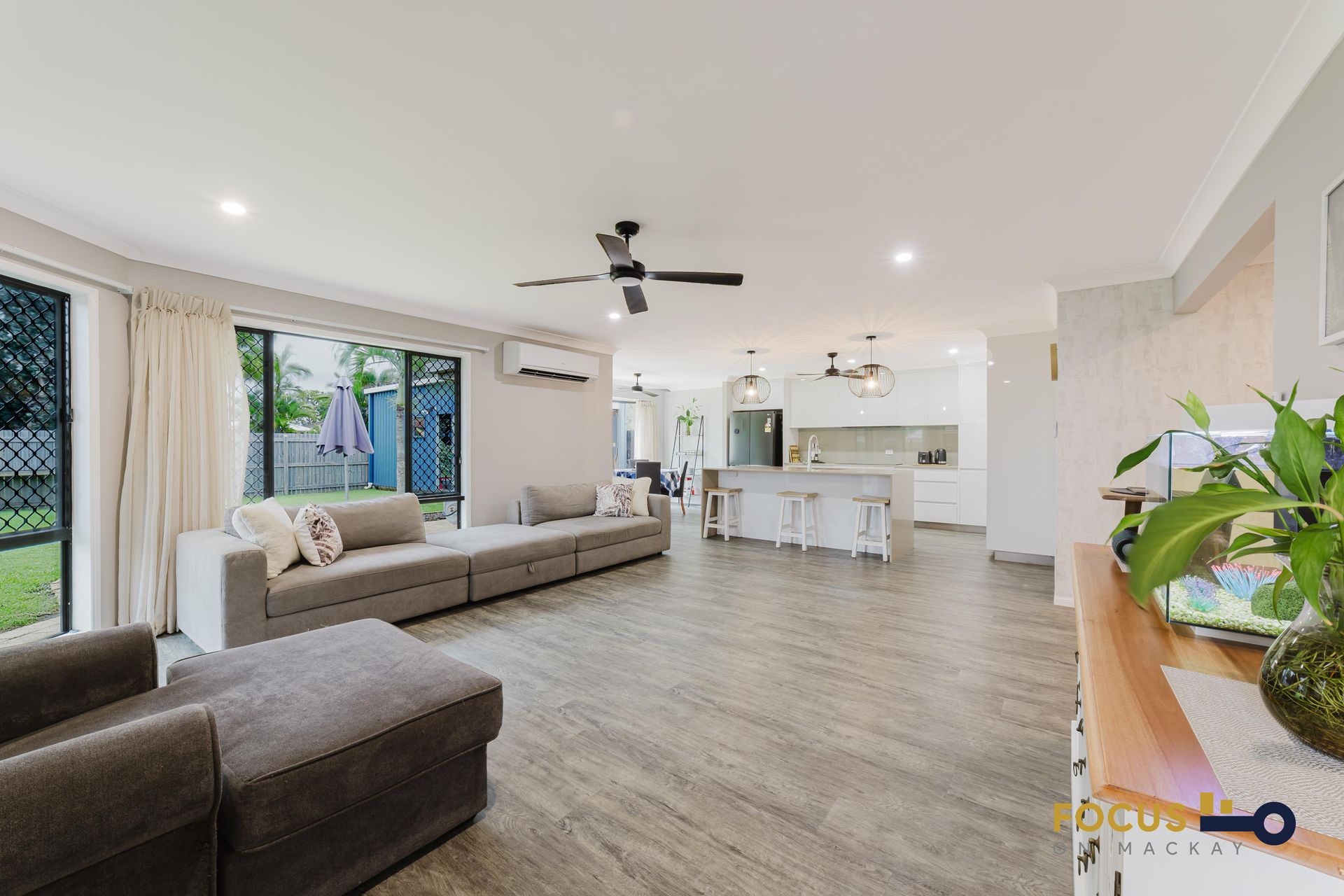 5 Kensington Court, Glenella