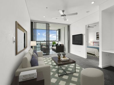 2012 / 16 Hamilton Place, Bowen Hills