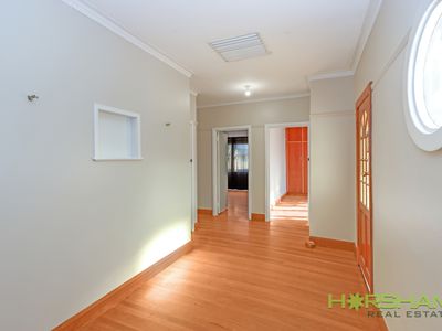 17 Wilmoth Avenue, Horsham