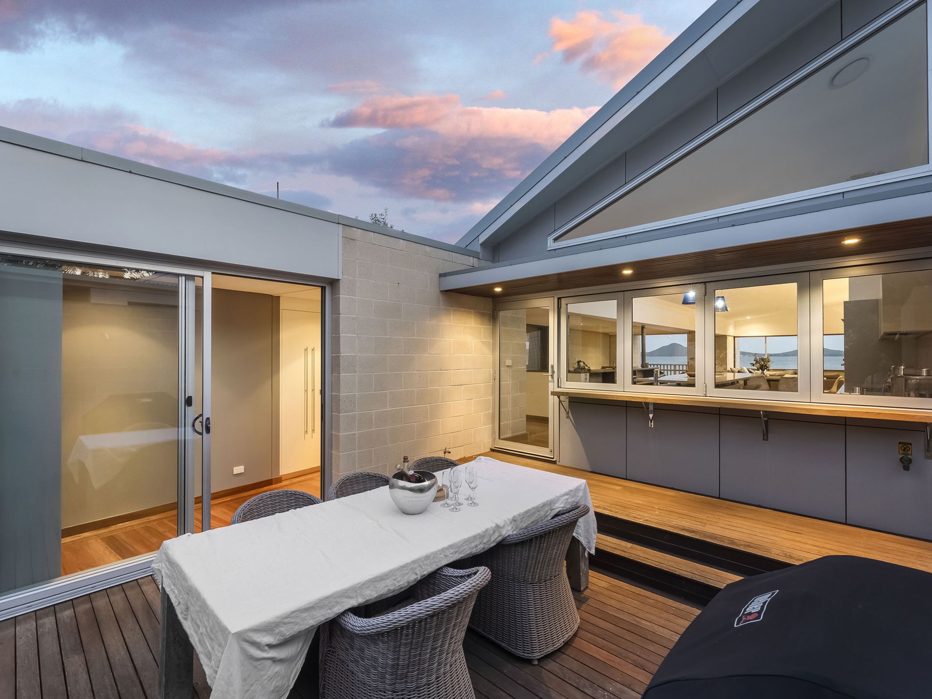 91A The Boulevarde, Hawks Nest