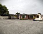 207 Memorial Ave, Burnside