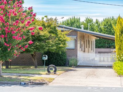 26 MURPHY STREET, Wodonga