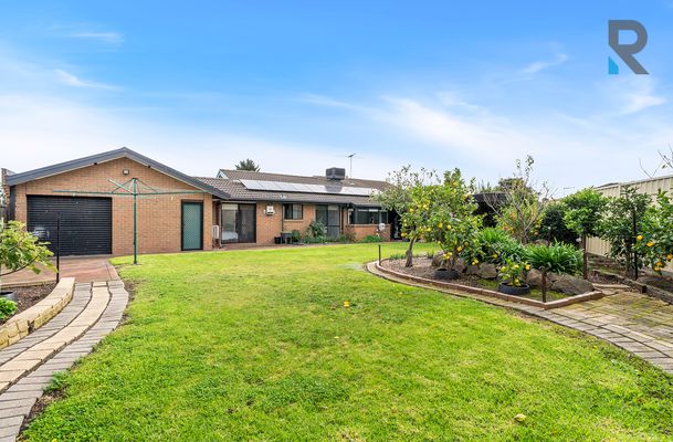 10 Hovea Close, Meadow Heights