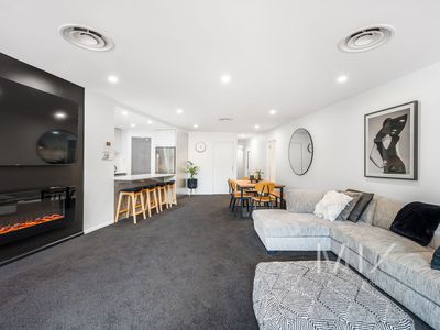 30 / 1 Collins Street, Hobart