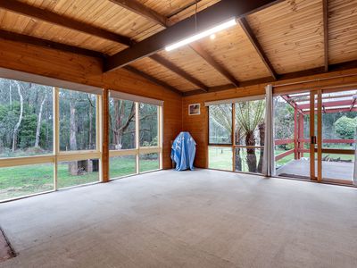 4 Cedar Court, Kinglake West
