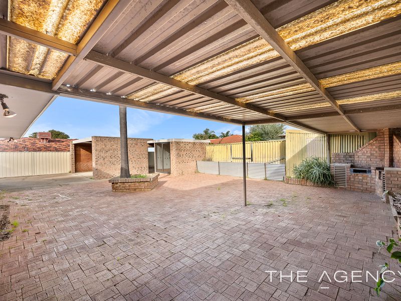 18 Hopkins Way, Spearwood