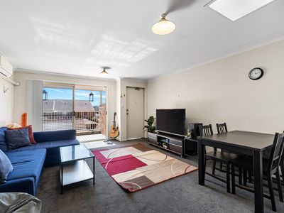52B / 12 Albermarle Place, Phillip