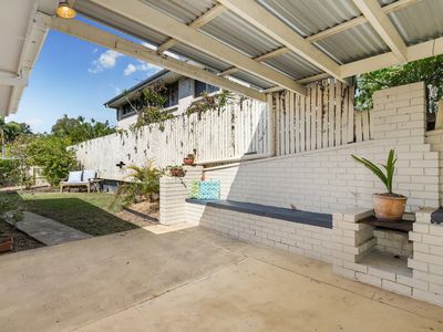 2 Glencarron Street, Kenmore