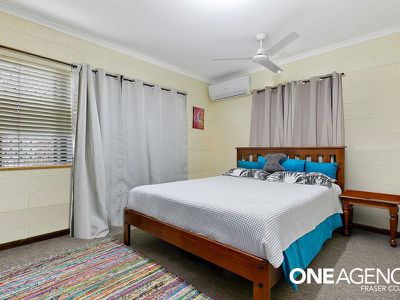21 Cooloola Crescent, Urangan