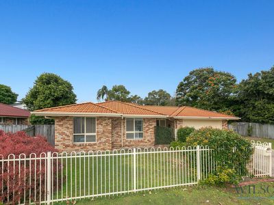 2 / 38 First Ave, Beachmere