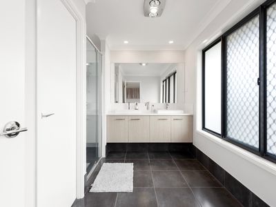 73 Canopus Street, Bridgeman Downs