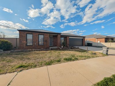15 Redgum Drive, Kerang